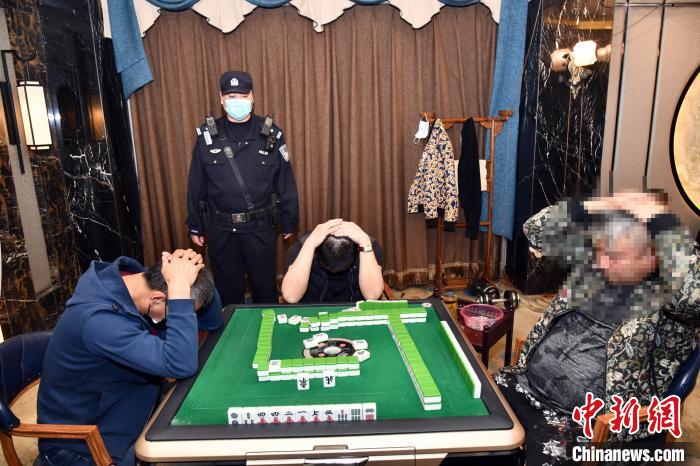 北京警方去年查处涉黄涉赌违法犯罪窝点5576个
