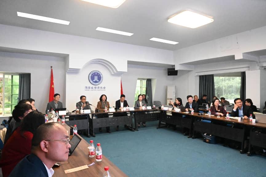 ������ʦ�羳���ɷ����ߺ�����ó�۷��ʵ