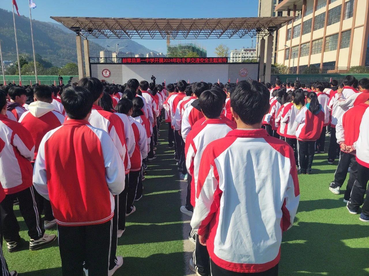 活动现场.jpg 活动现场.jpg