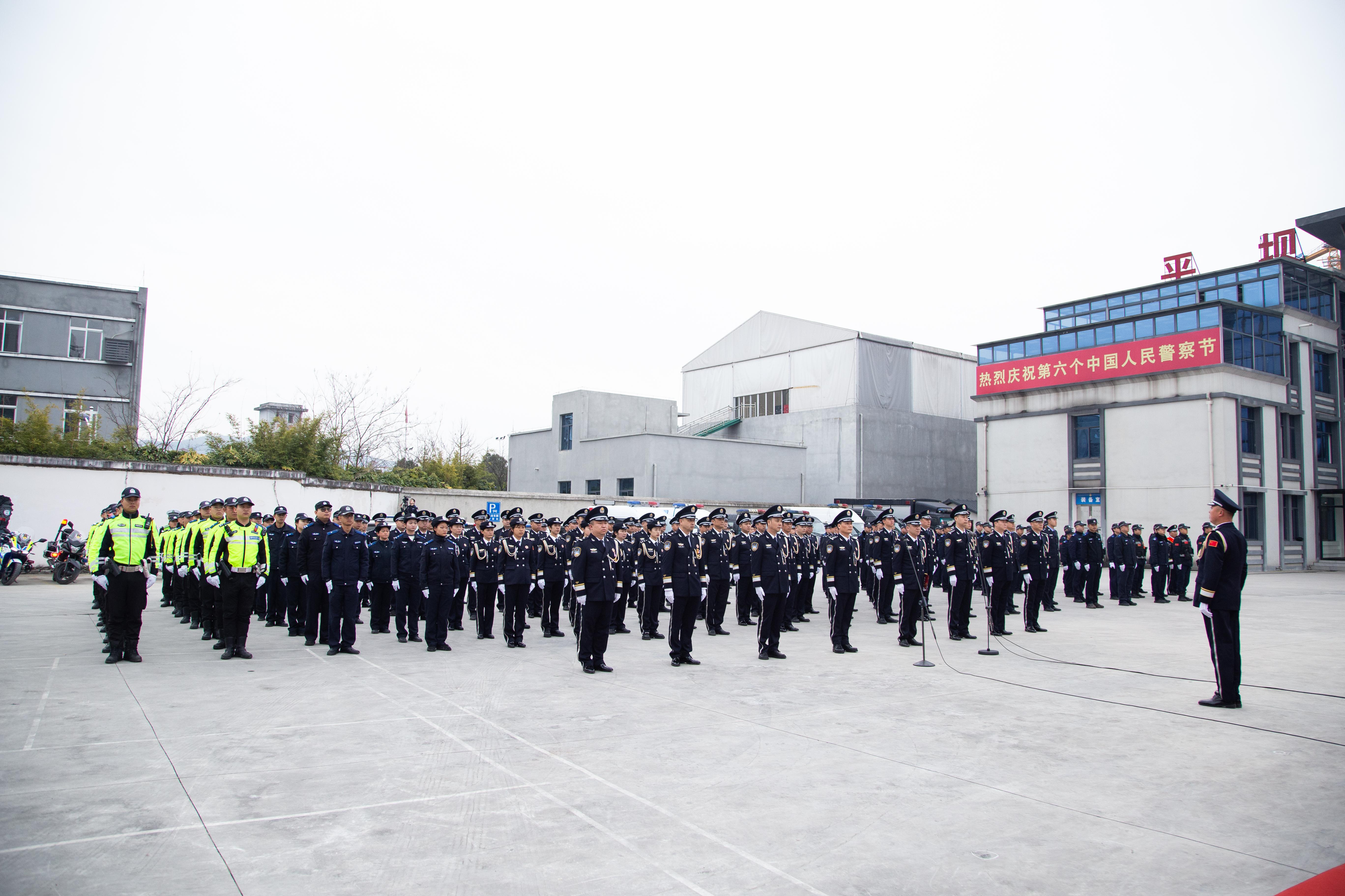 图2 仪式现场.jpg