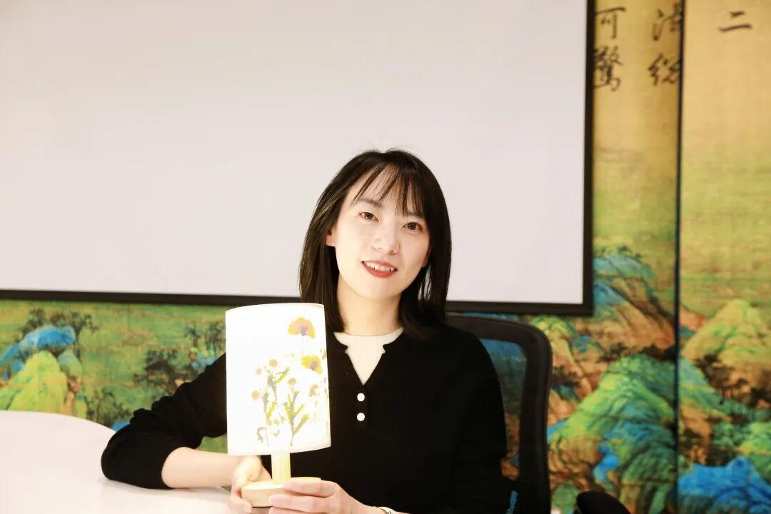 图5 旅行中的朱俊蓉.jpg