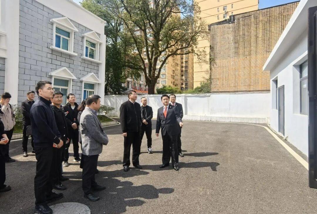 贵州省高院政治部人事处党支部与都匀法院融和先锋党支部联合开展共建共促活动