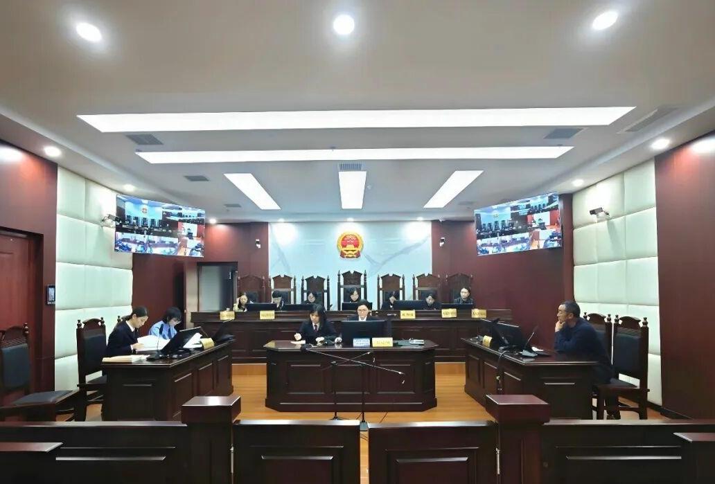 安顺中院当庭调解全市首例宾馆违规接待未成年人入住民事公益诉讼案