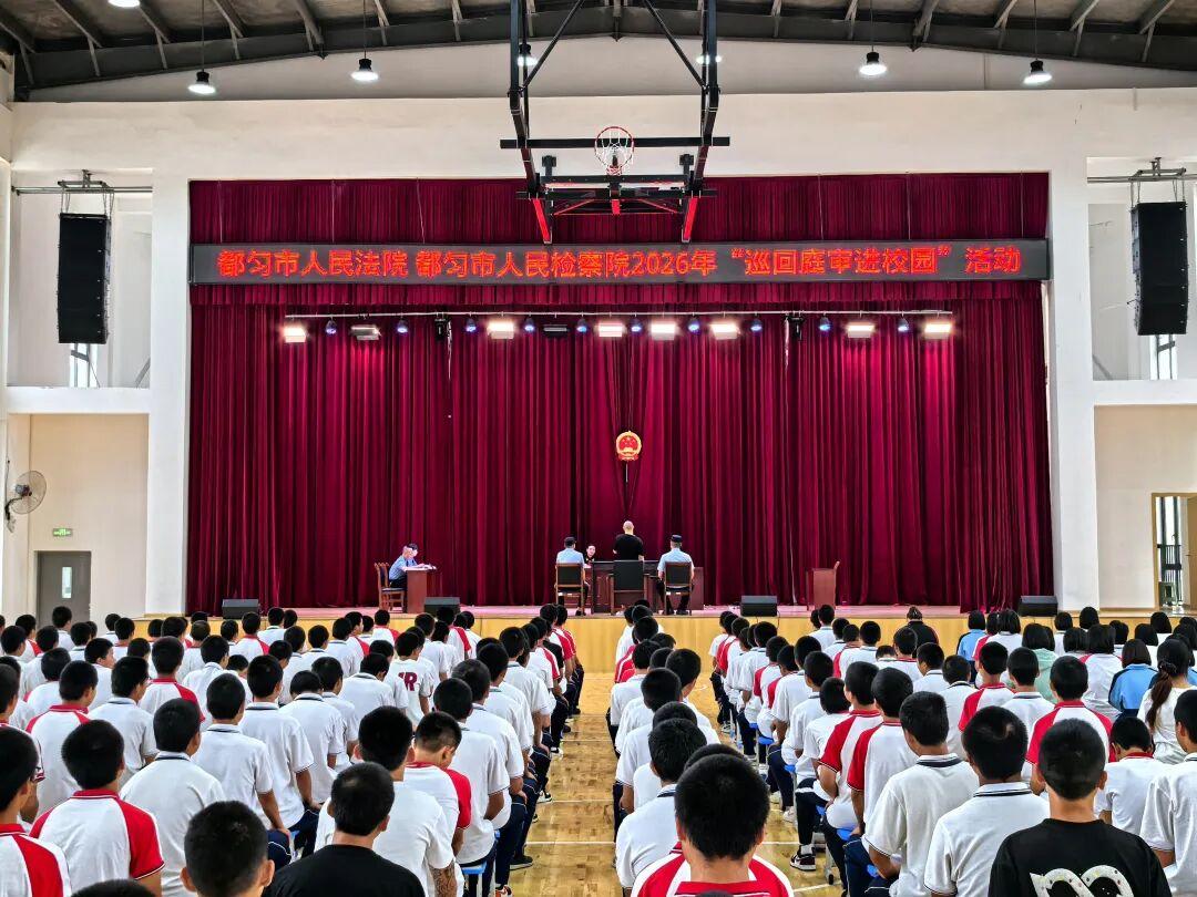 图1 活动现场.jpg
