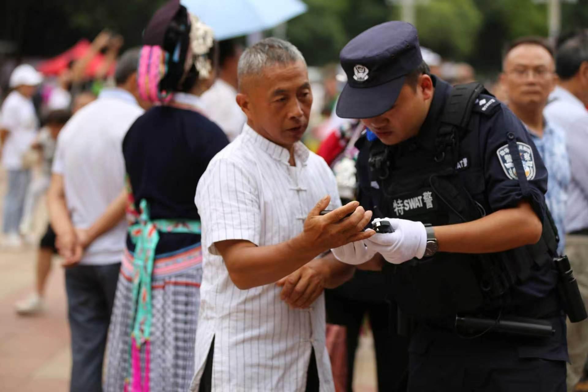 图5工作现场.jpg