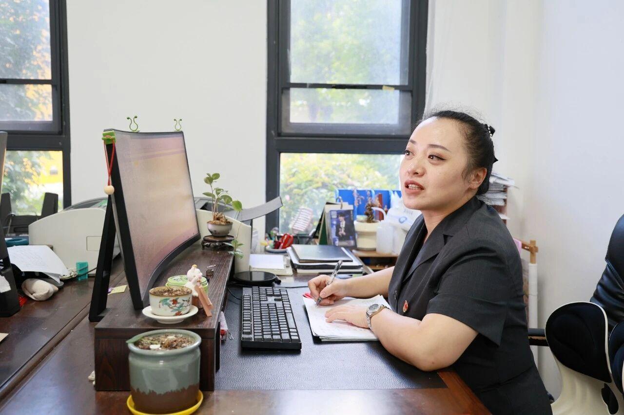 唐珊珊：坚守立案窗口用心诠释司法温情
