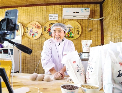 7d3ecf8d6ba64d754a681425a4de2354_p1_b.jpg 7d3ecf8d6ba64d754a681425a4de2354_p1_b.jpg