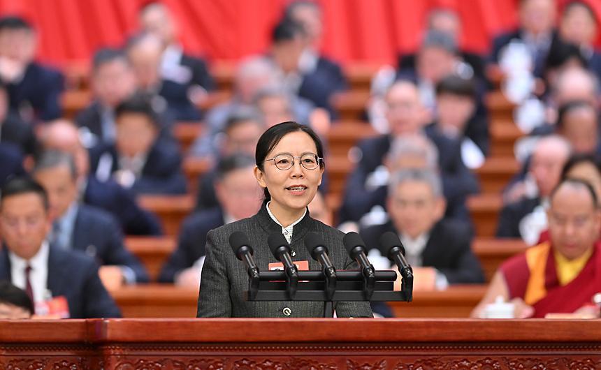陈星莺委员代表民革中央作题为《“台独”必是绝路 统一方为正道》的发言