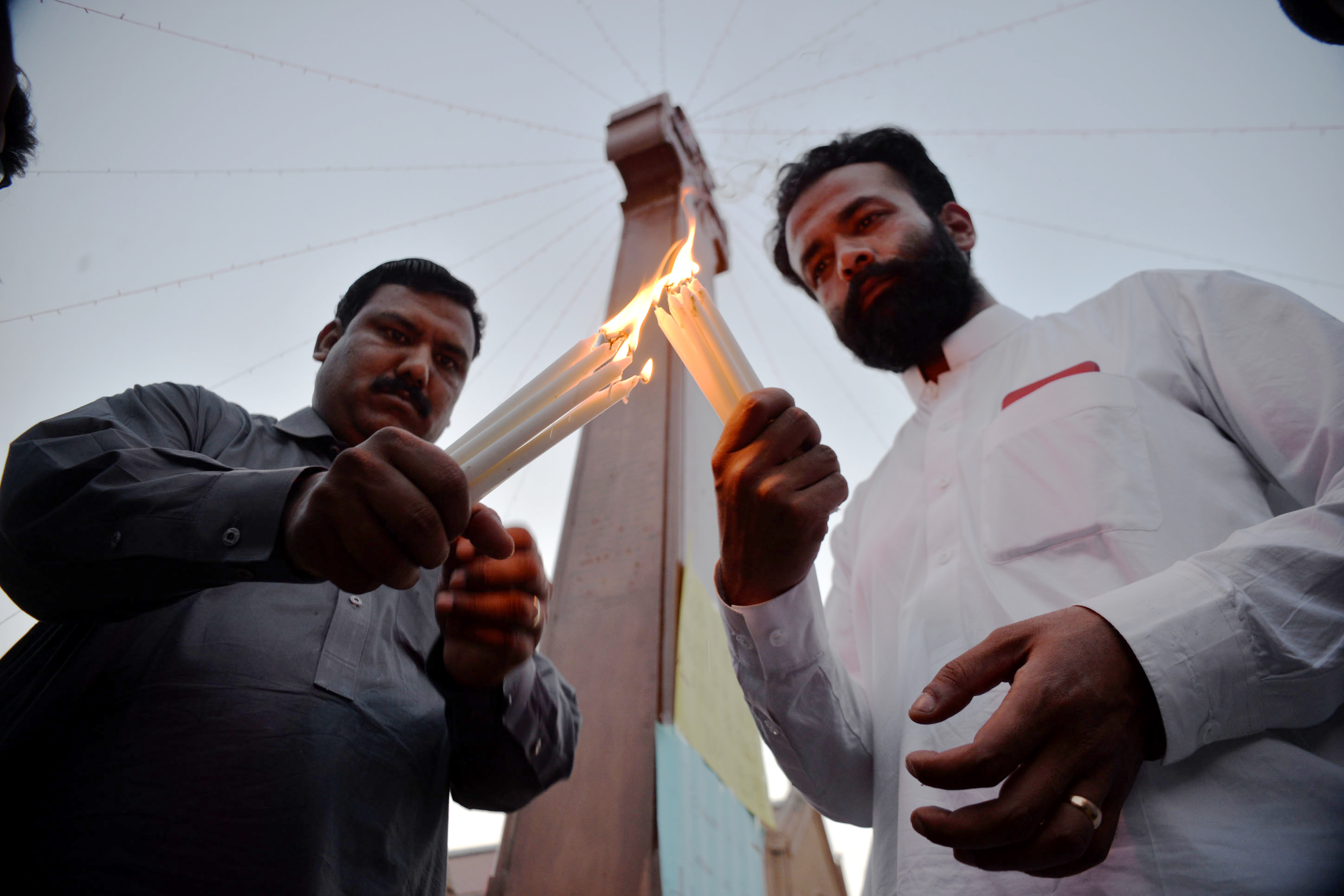 悼念斯里兰卡爆炸遇难者