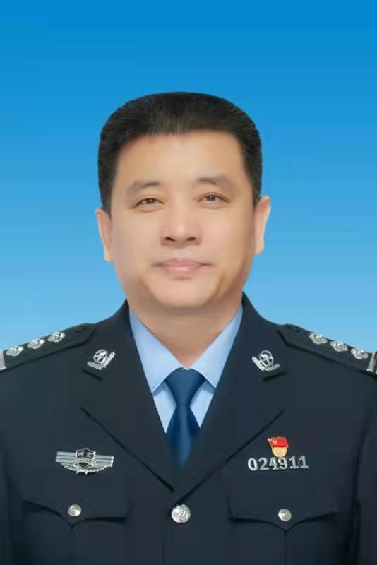 贾胜林 河北省迁安市副市长, 公安局党委书记,局长2021年是建党100