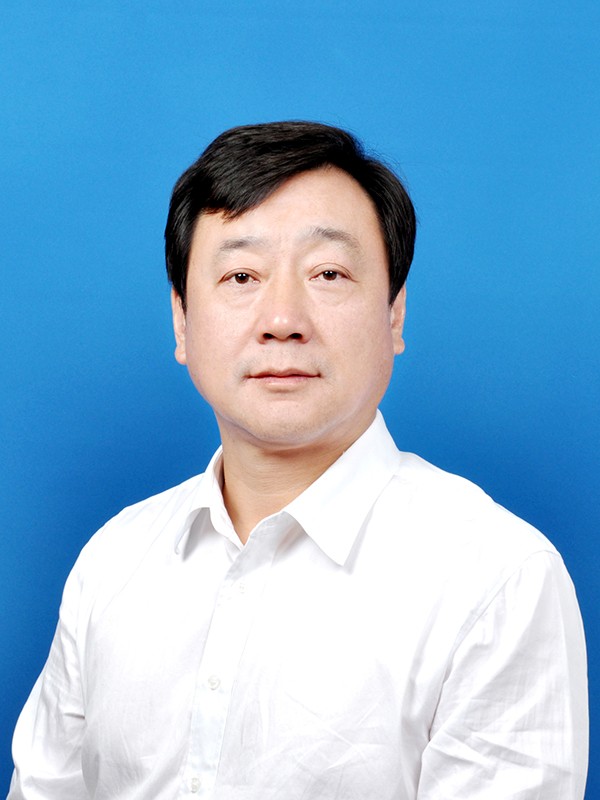 胡文 湖南省常德市委政法委常务副书记