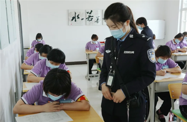 吉林省女子强制隔离戒毒所为戒毒人员铺好回归路