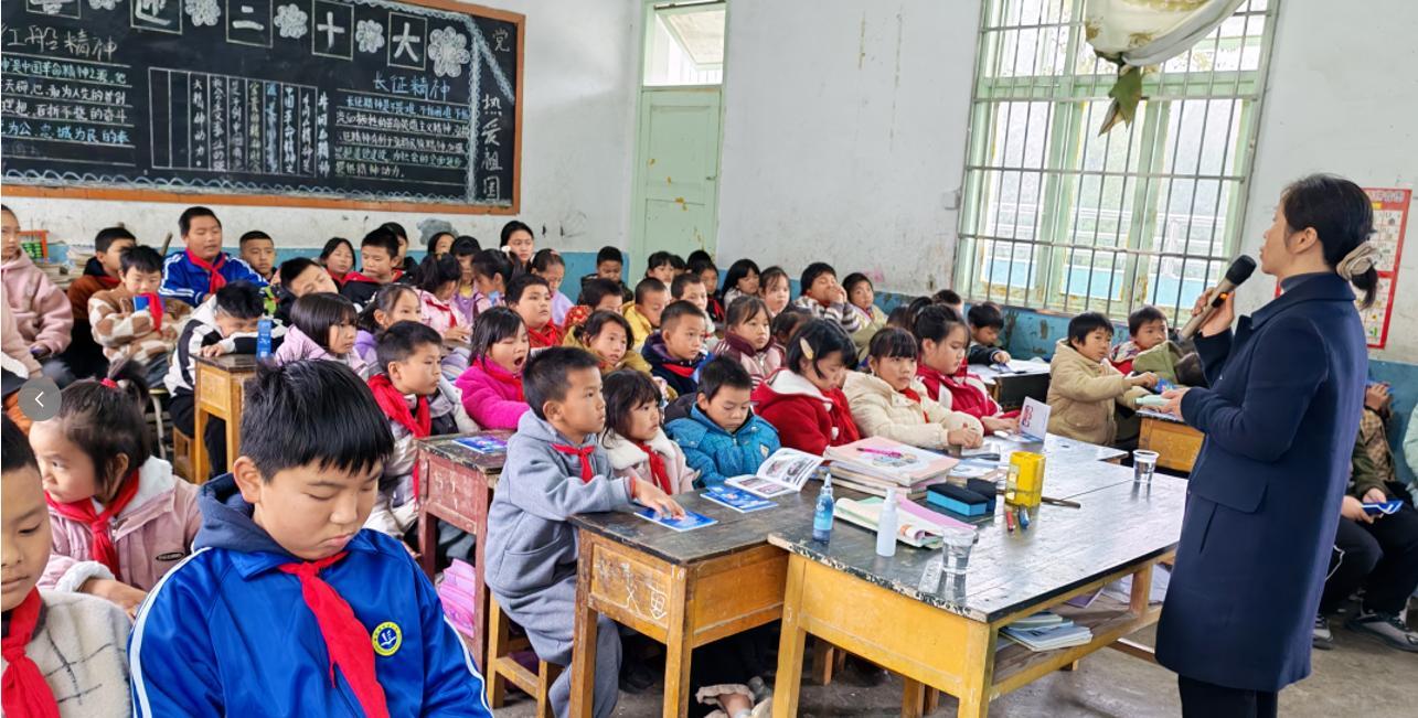 普法课堂.jpg 普法课堂.jpg