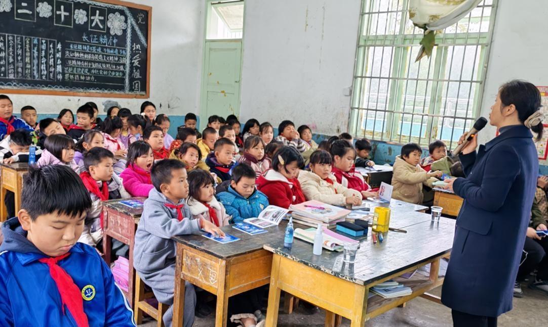 貴州關嶺司法局：法治護航未成年人成長