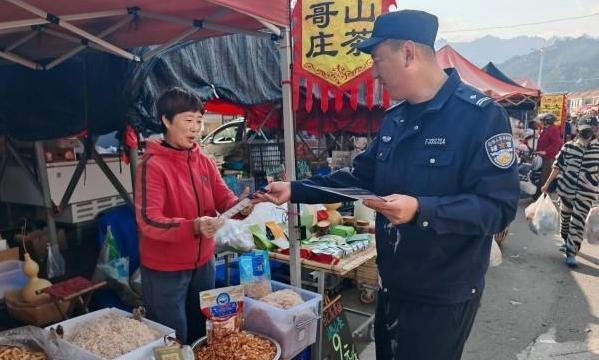 青島嶗山公安多措并舉織密安全防護網