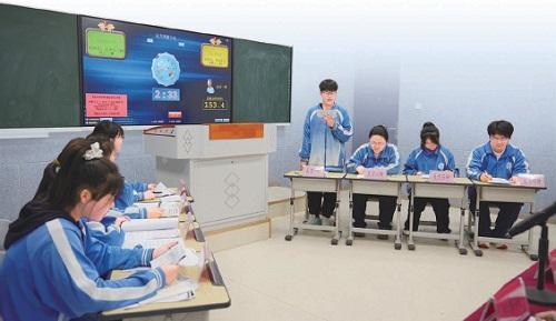 “小网民”需要“大保护”