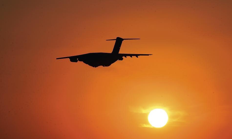 鲲鹏凌云 翱翔空天