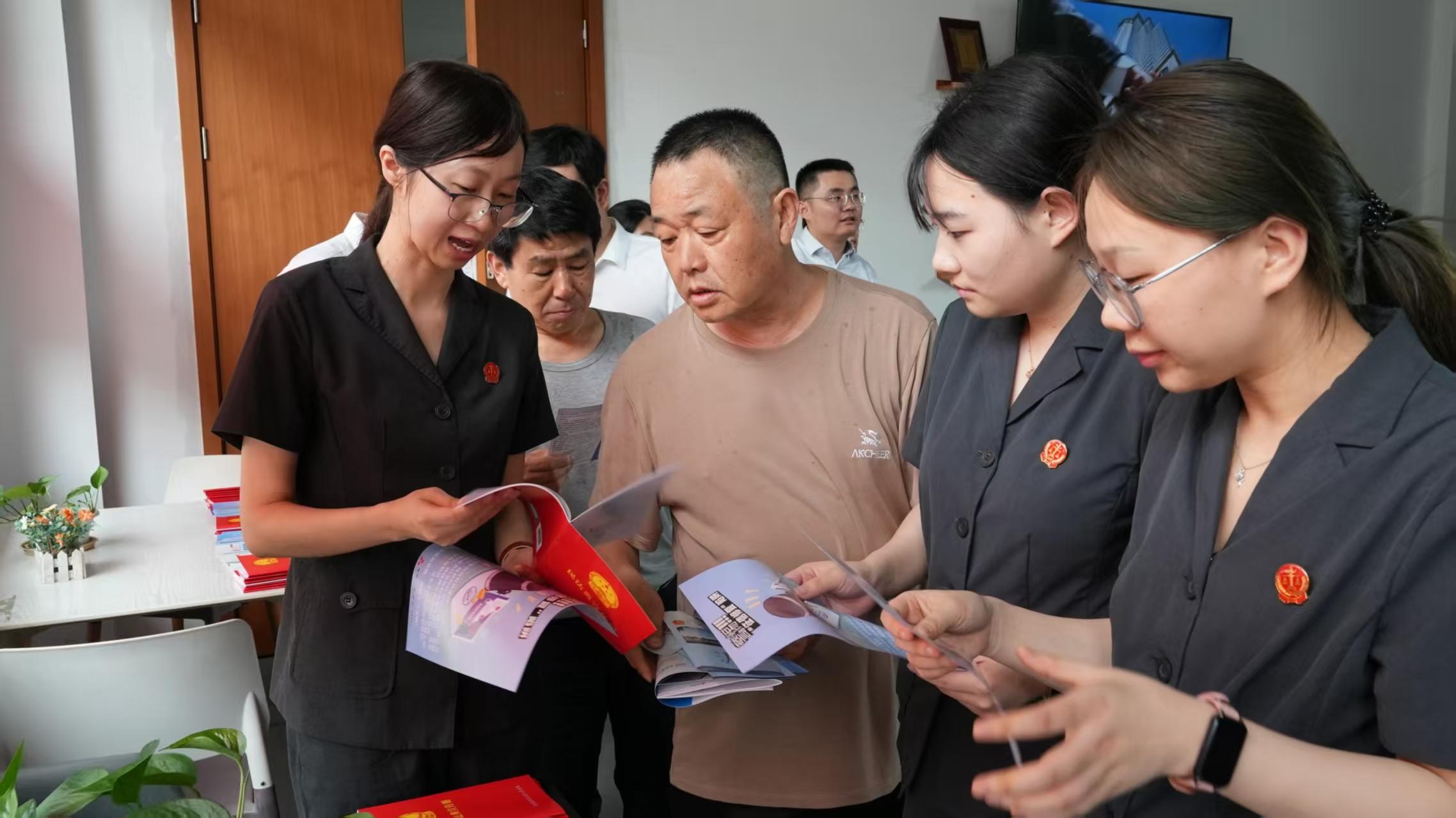 江西景德镇加强陶瓷文化遗产司法保护