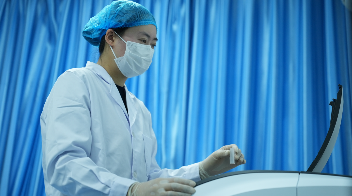 法医杨明月：“为生者权，为死者言”