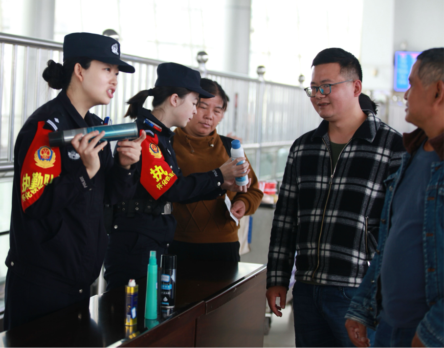 怀化铁警“消防宣传月”里说安全