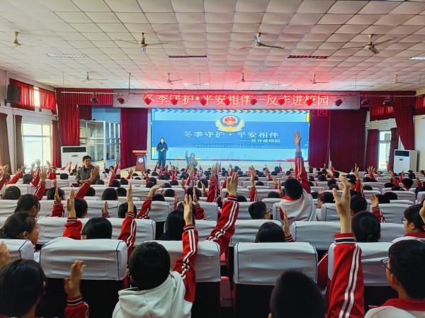 莱西公安：“画”说反诈 “书”写平安