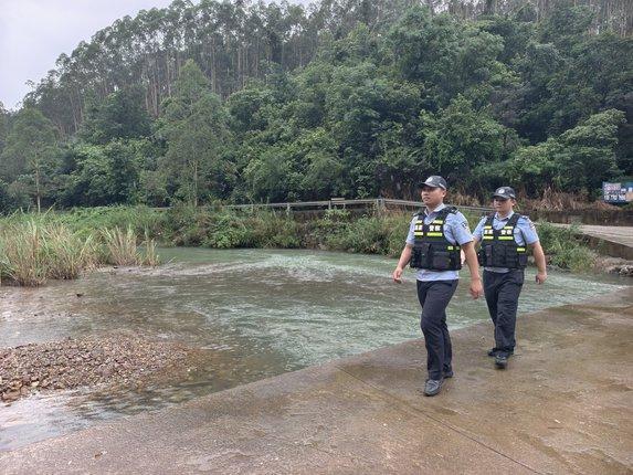 广西鹿寨公安深耕生态警务 让绿水青山成珍稀鸟类天堂