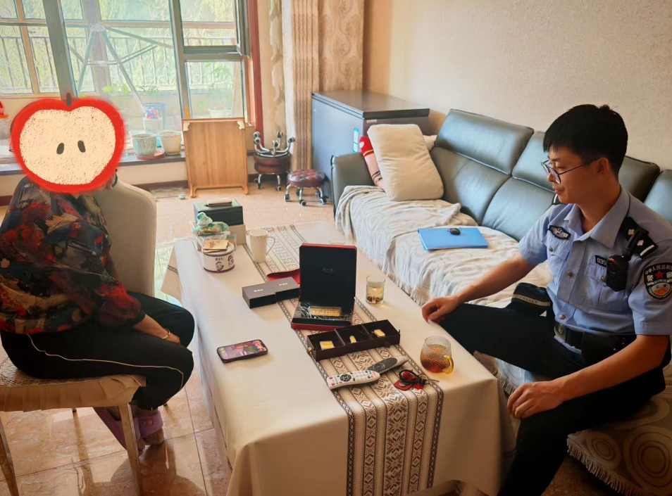 新疆昌吉公安火速上门“抢回”20万元