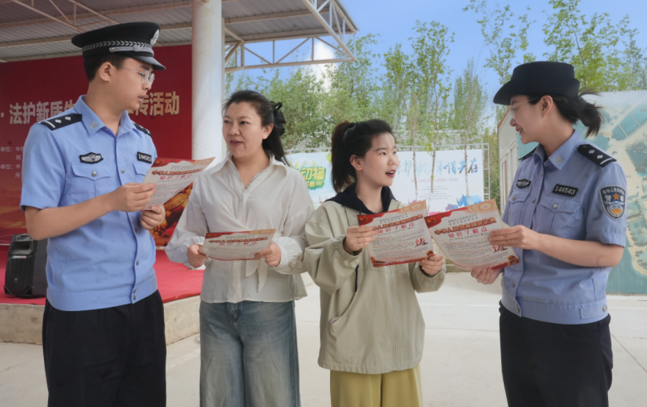新疆阿克苏市：推动民法典学习宣传融入群众生活