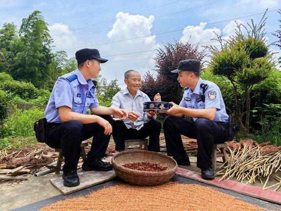 九江公安：警民连心话平安