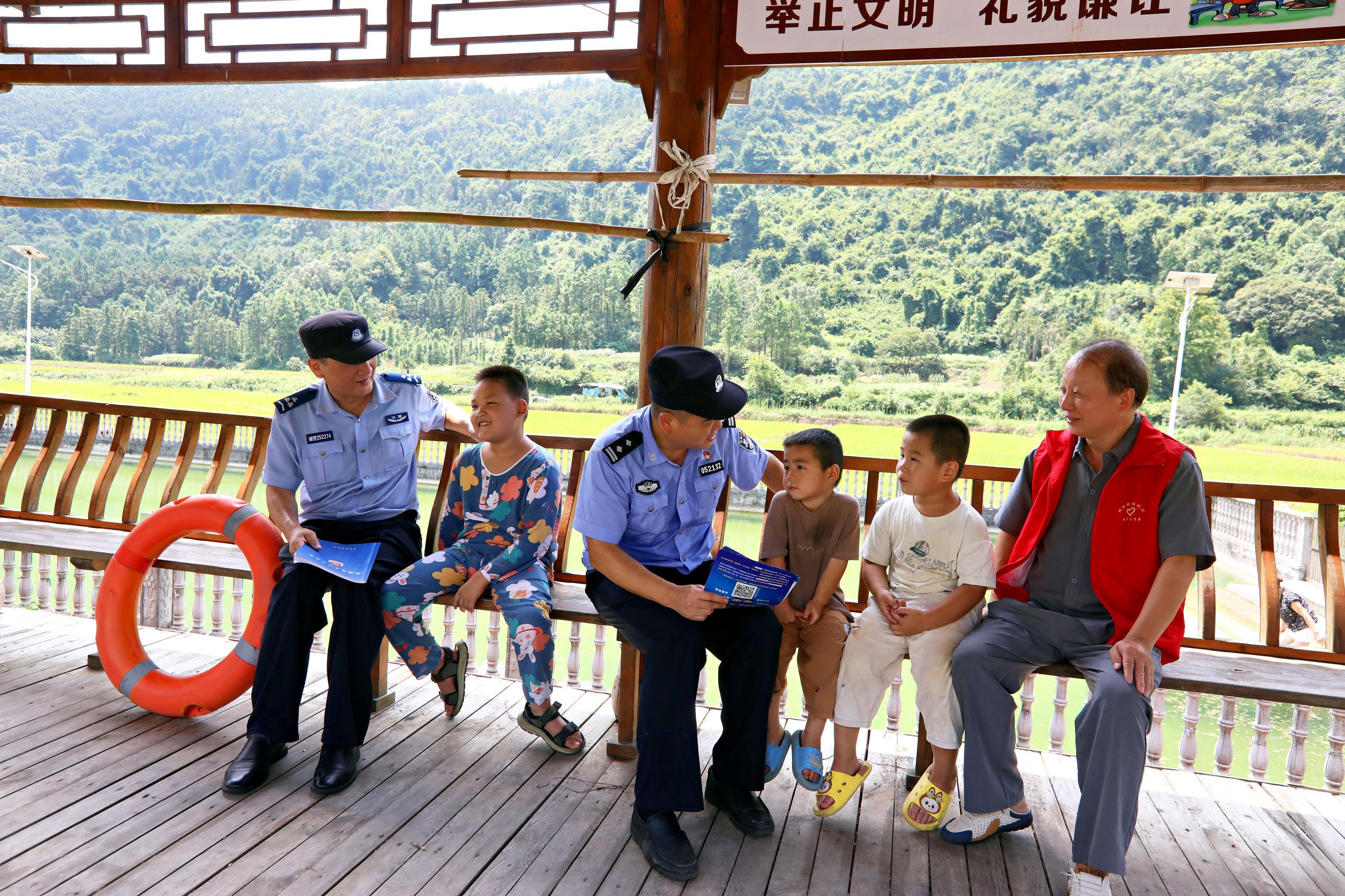 江西分宜：防溺水巡查护平安