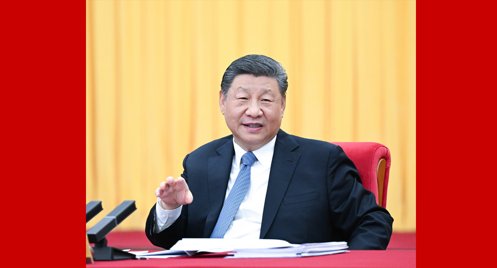 习近平看望参加政协会议的民盟民进教育界委员