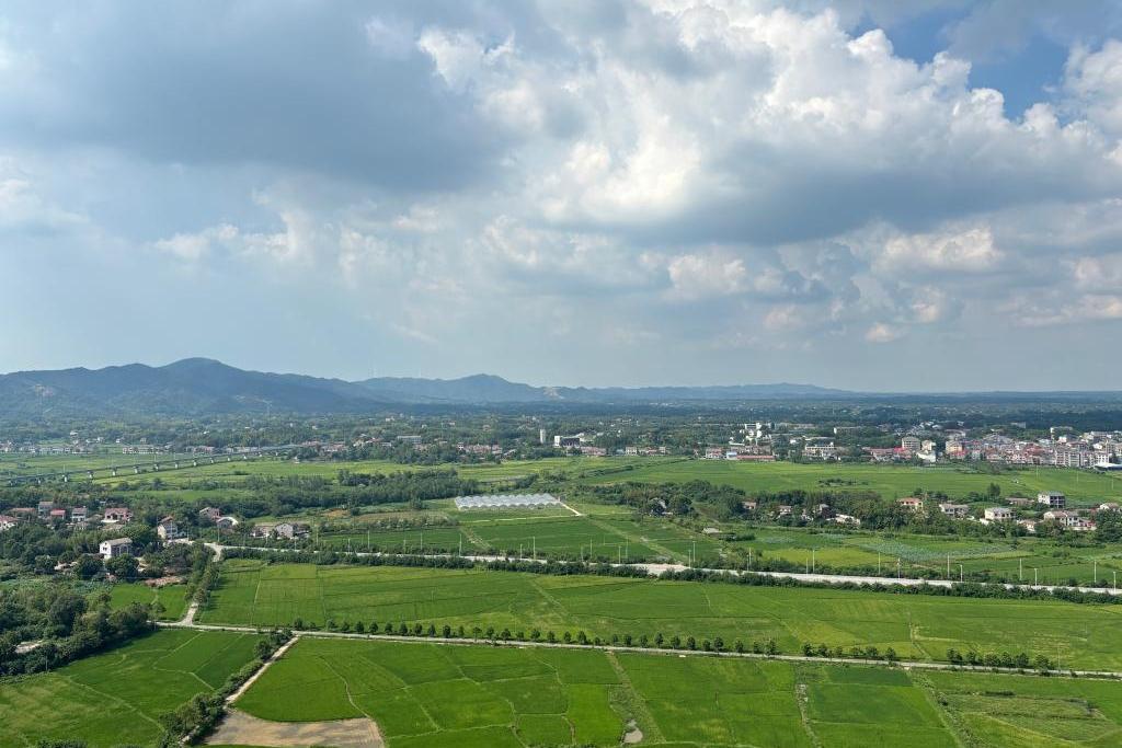 烽火桃花山 今朝展新颜——石公华抗日根据地走访见闻