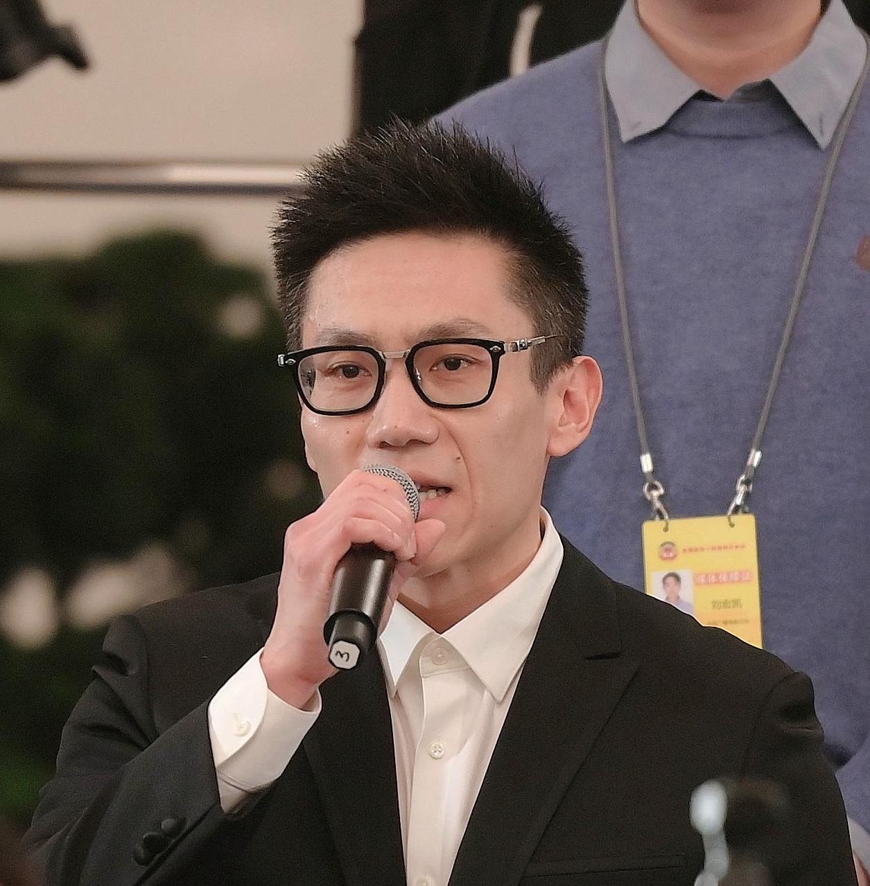 张桥委员： 高校要从“创新源”跃升为“发动机”