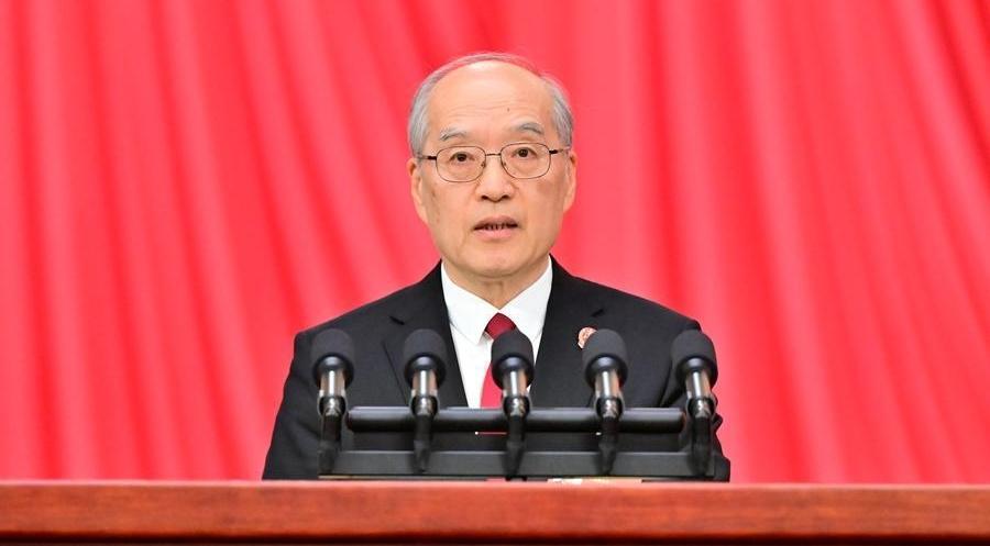 （现场实录）张军作最高人民法院工作报告