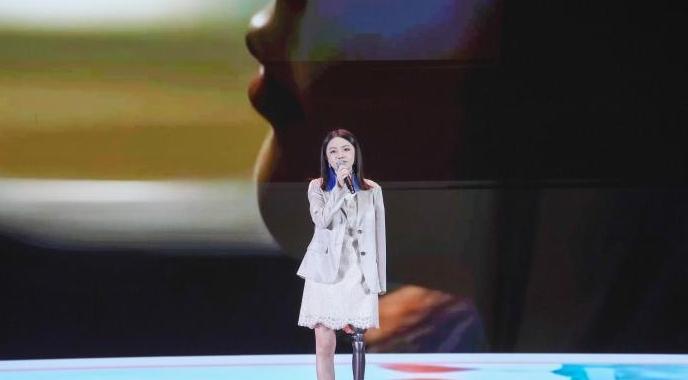 逆境向阳而行 以网络微光汇聚善意暖流