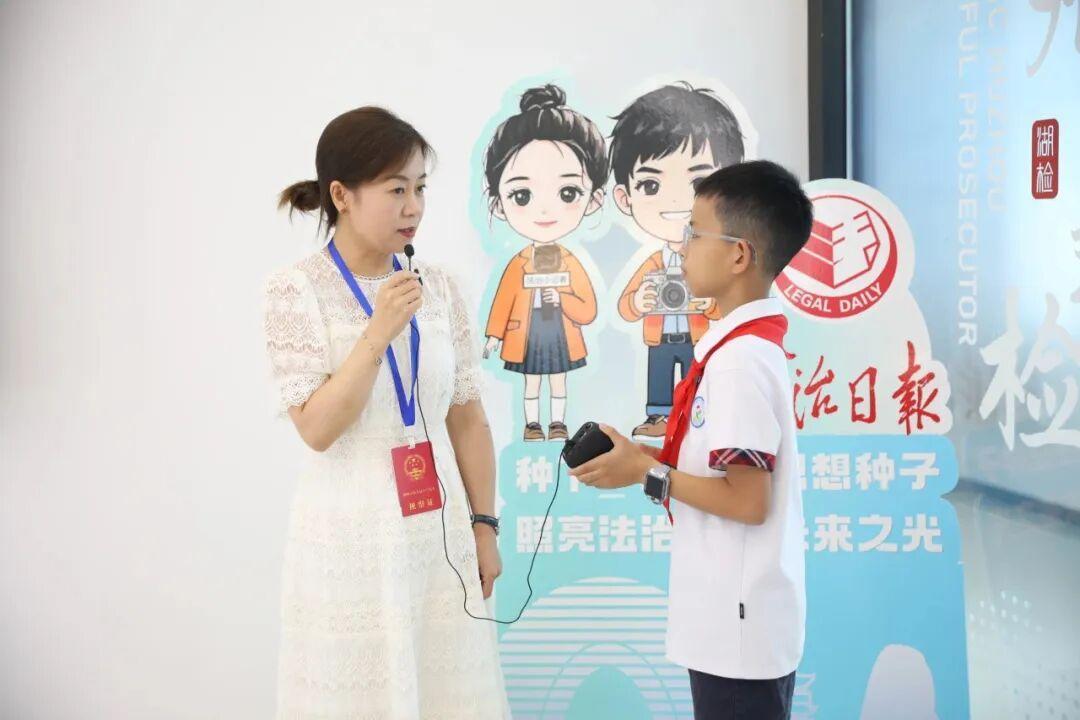 五级人大代表结对浙江德清6名儿童议事员