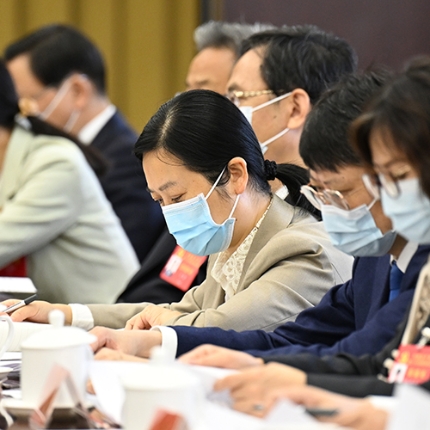 王颖：把信访工作做到群众家门口