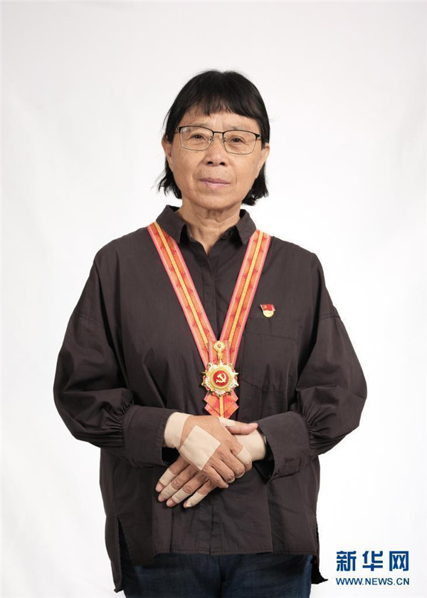 这是张桂梅肖像(6月28日摄).新华社记者 李贺 摄