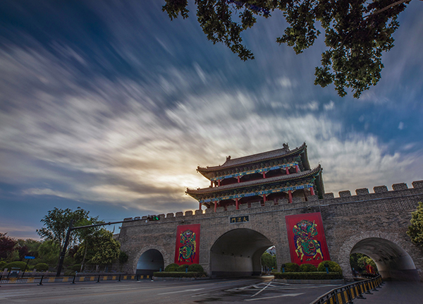母亲河畔的中国河南开封一墙守古今打造世界历史文化名都